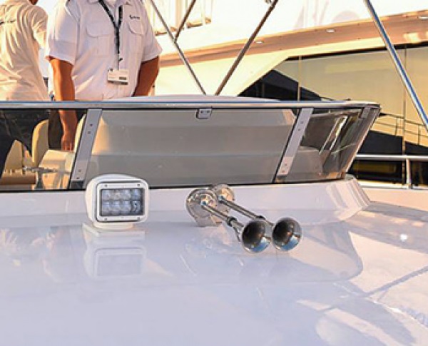 12V 360° Boot Fernscheinwerfer Suchscheinwerfer Weiß 2 Stk 